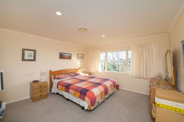 Photo of property in 158 Ruapehu Drive, Fitzherbert, Palmerston North, 4410