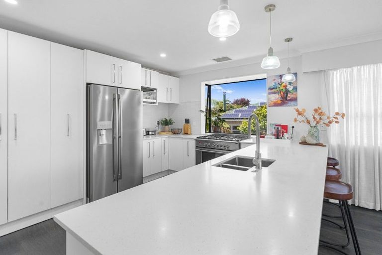 Photo of property in 4 Hillview Terrace, Levin, 5510