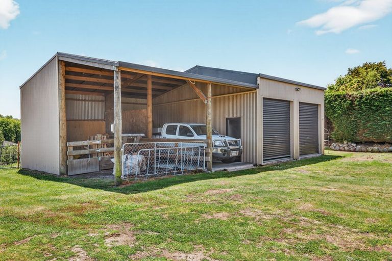 Photo of property in 30 Ramsay Drive, Acacia Bay, Taupo, 3385