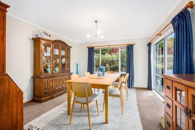 Photo of property in 2 Portage Place, Whitby, Porirua, 5024