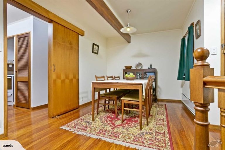 Photo of property in 99 Eversleigh Road, Belmont, Auckland, 0622