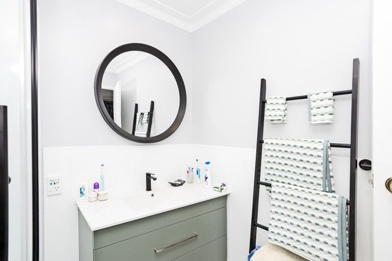 Photo of property in 10 Wills Road, West Plains, Invercargill, 9874