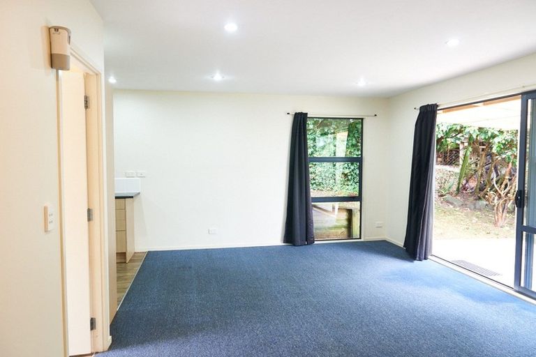 Photo of property in 30 Redwood Drive, Massey, Auckland, 0614