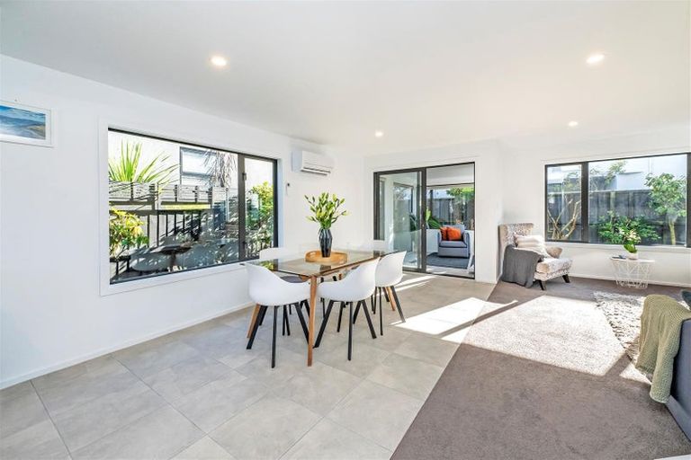 Photo of property in 77 Canon Street, St Albans, Christchurch, 8014