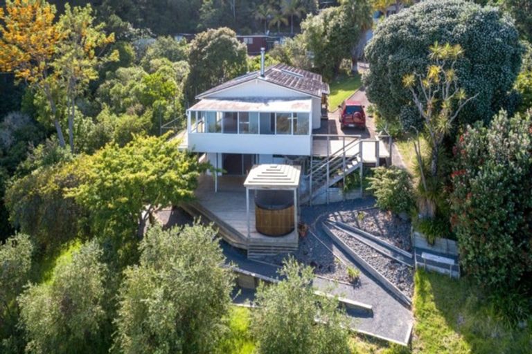 Photo of property in 37 Adams Road, Thornton Bay, Thames, 3575