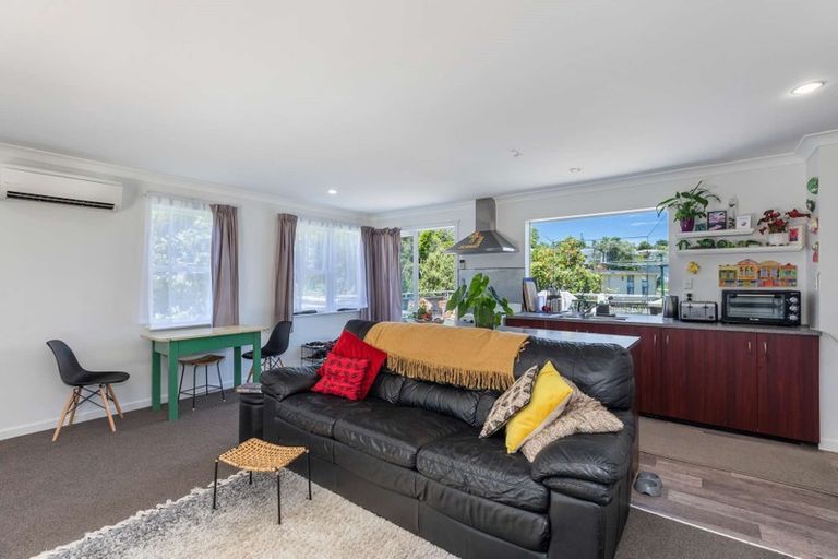 Photo of property in 91 Willerton Avenue, New Lynn, Auckland, 0600