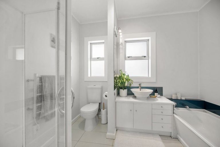 Photo of property in 4 Tuakau Road, Pukekohe, 2120