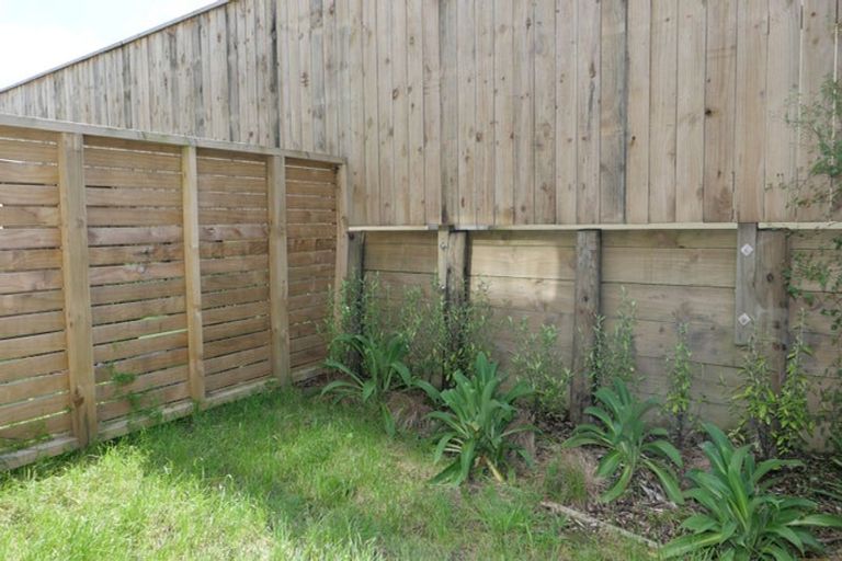 Photo of property in 27 Houhere Street, Paraparaumu, 5032