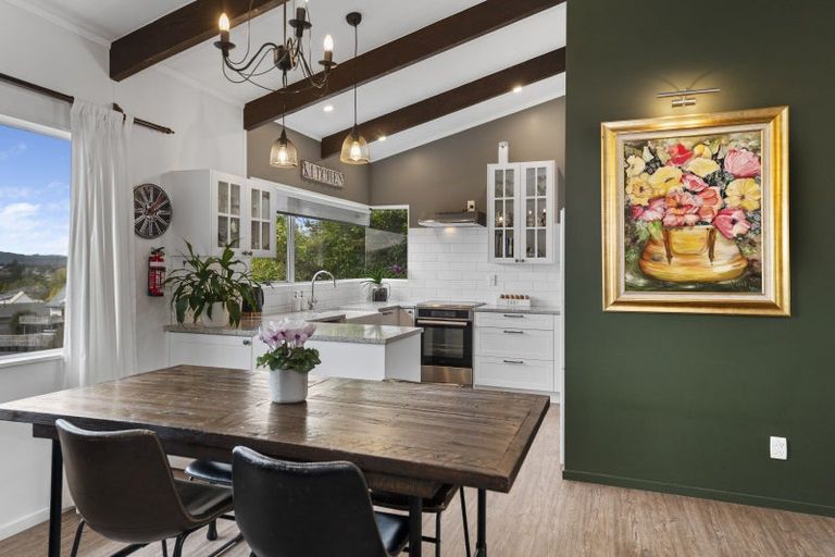 Photo of property in 17a Townhead Crescent, Bethlehem, Tauranga, 3110