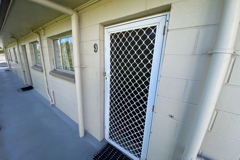 Photo of property in 9/68 Ferndale Road, Mount Wellington, Auckland, 1060
