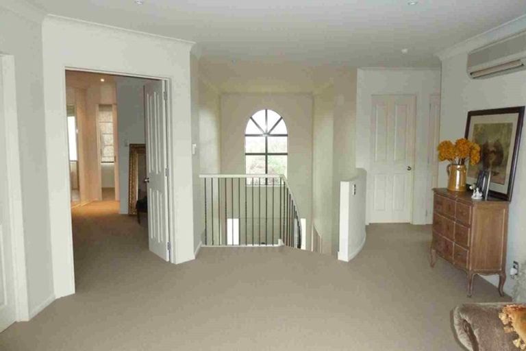 Photo of property in 28 Kinsella Crescent, Aidanfield, Christchurch, 8025