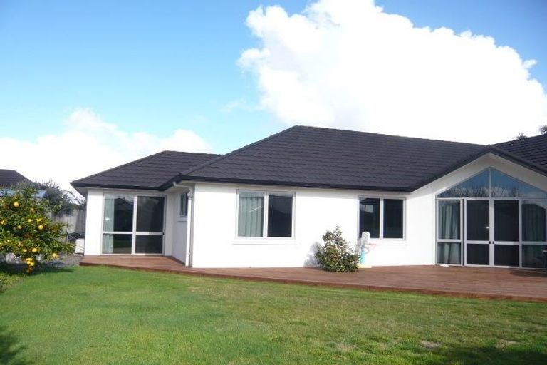 Photo of property in 2 Tallentire Crescent, Huntington, Hamilton, 3210