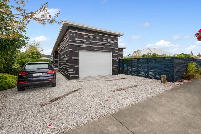 Photo of property in 6 Holland Street, Glenholme, Rotorua, 3010