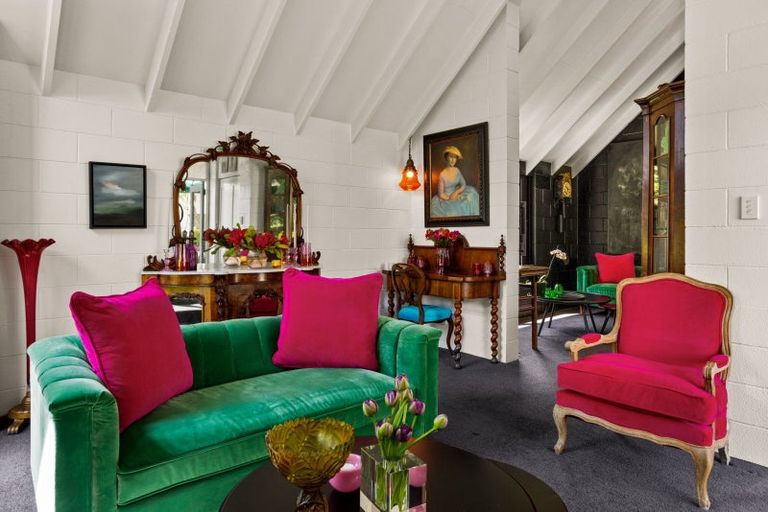 Photo of property in 15 Muritai Crescent, Havelock North, 4130