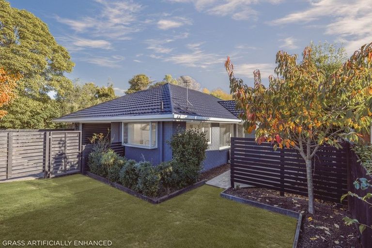 Photo of property in 12 Penruddock Rise, Westmorland, Christchurch, 8025