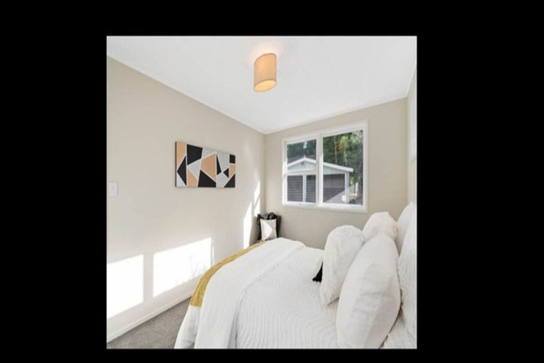 Photo of property in 1/7 Odette Road, Totara Vale, Auckland, 0629