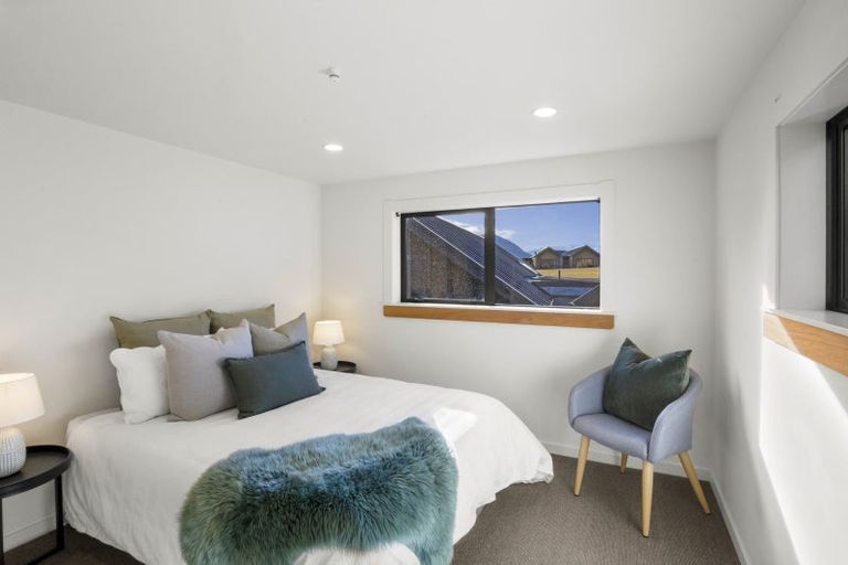 Photo of property in 84 Jacks Point Rise, Jacks Point, Queenstown, 9371