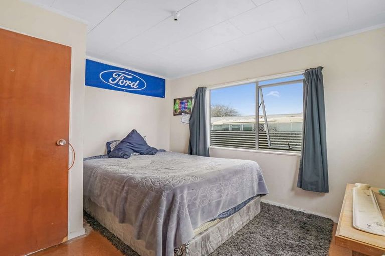 Photo of property in 48 Puriri Street, Gonville, Whanganui, 4501