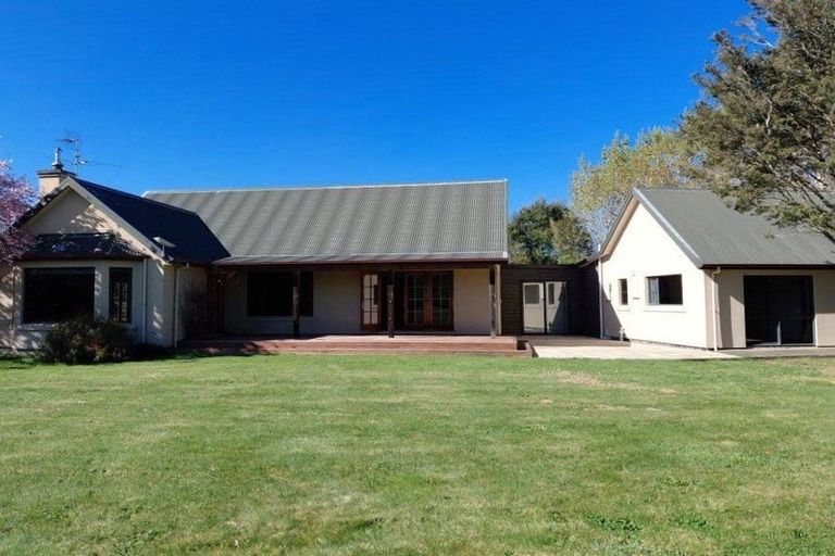 Photo of property in 2/2441 Selwyn Road, Rolleston, Christchurch, 7678