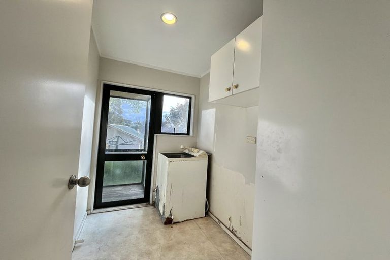 Photo of property in 40a Redoubt Road, Goodwood Heights, Auckland, 2105