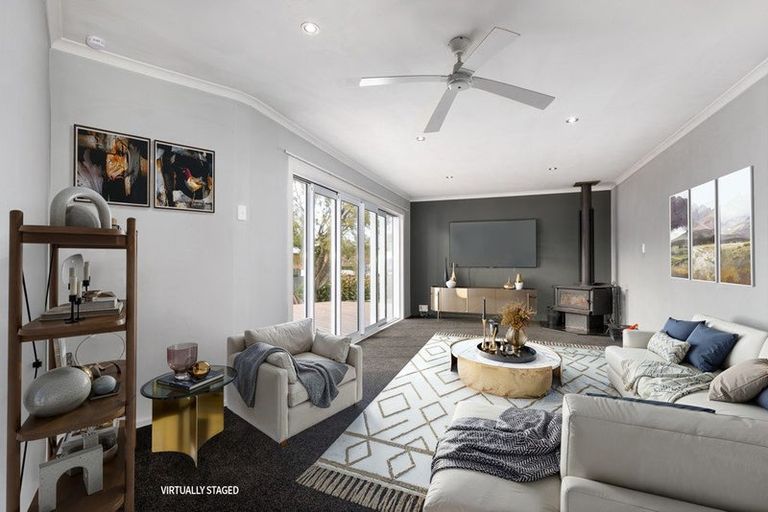 Photo of property in 9 Collett Place, Riversdale, Blenheim, 7201