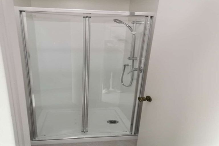 Photo of property in 3 Brook Street, Milford, Auckland, 0620