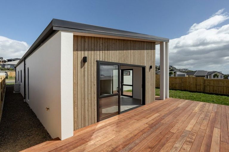 Photo of property in 6 Snapper Crescent, Omokoroa, 3114