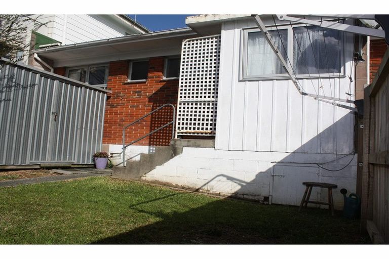 Photo of property in 2/114 Otaika Road, Raumanga, Whangarei, 0110