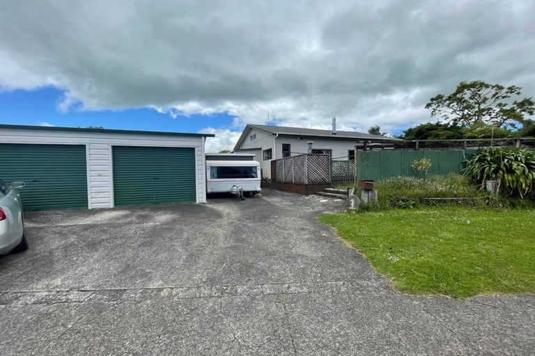 Photo of property in 1 Konini Street, Inglewood, 4330