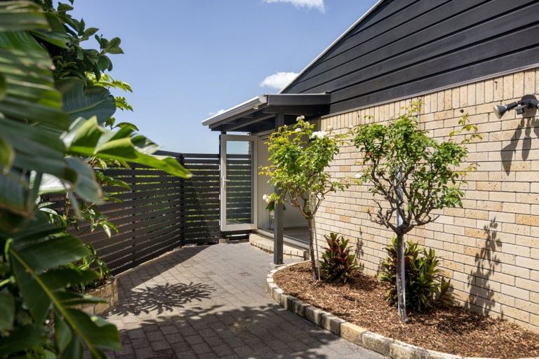 Photo of property in 65 Hinewa Road, Otumoetai, Tauranga, 3110