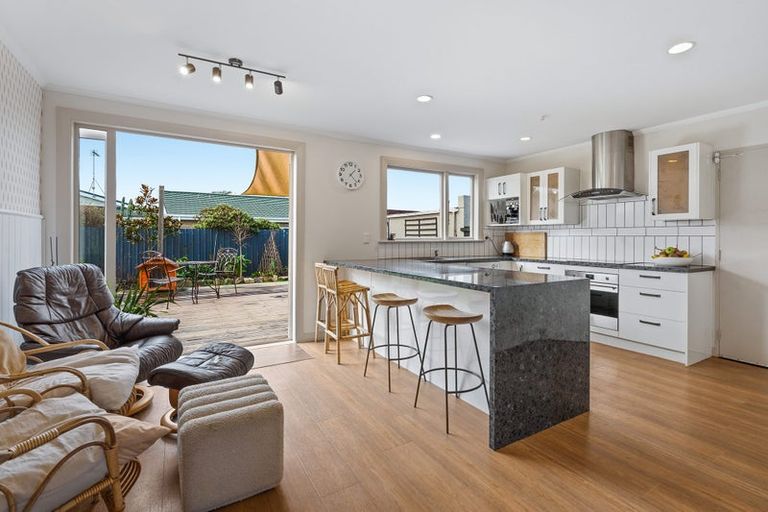 Photo of property in 17 Carlyle Road, Mosgiel, 9024