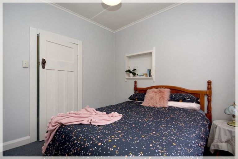 Photo of property in 27 Punga Street, Tangimoana, 4822