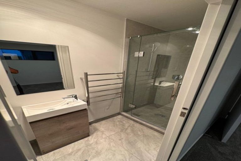 Photo of property in 57 Paetai Lane, Te Atatu Peninsula, 0610