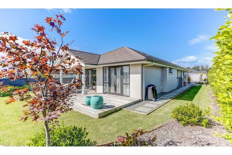 Photo of property in 17 Te Wairere Crescent, Kerikeri, 0230