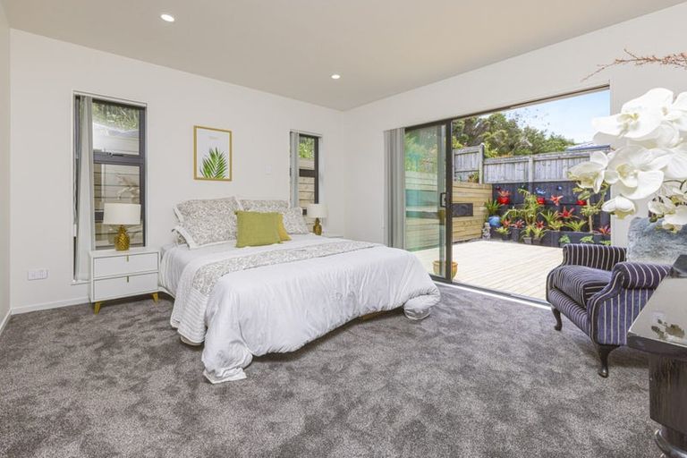 Photo of property in 2 Awaiti Way, Orewa, 0931