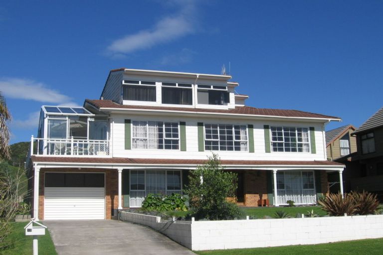 Photo of property in 13 Mayor View Terrace, Waihi Beach, 3611