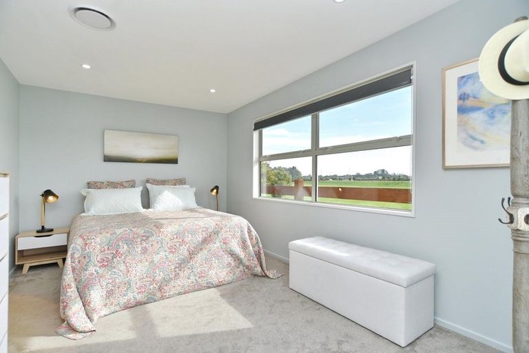 Photo of property in 35 Dow Square, Wigram, Christchurch, 8025