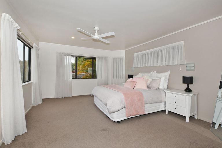 Photo of property in 5a Waimahanga Road, Onerahi, Whangarei, 0110