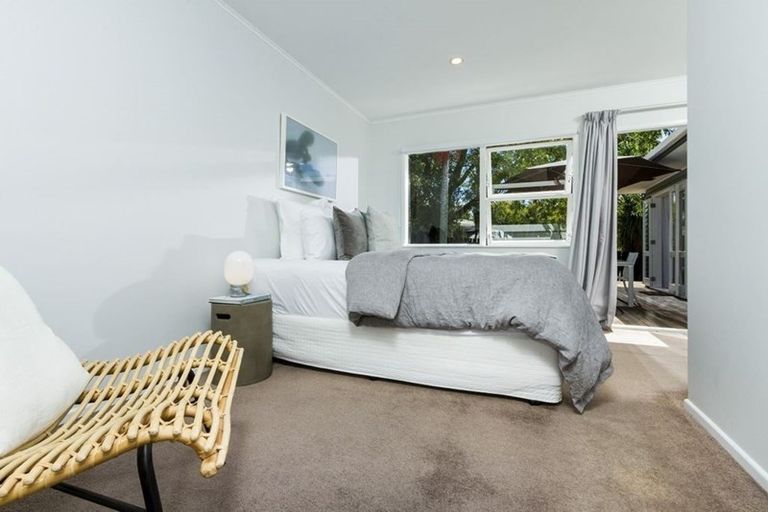 Photo of property in 20 Lynden Avenue, Hillcrest, Auckland, 0627