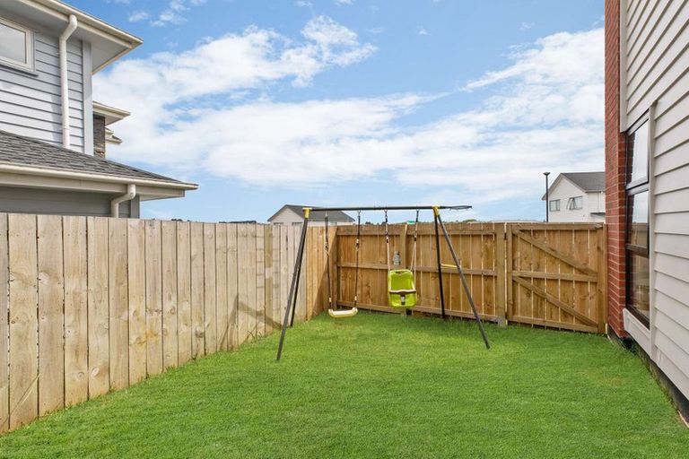 Photo of property in 46 Resolution Drive, Gulf Harbour, Whangaparaoa, 0930