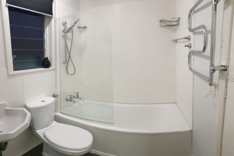 Photo of property in 3/1104 Heretaunga Street East, Parkvale, Hastings, 4122