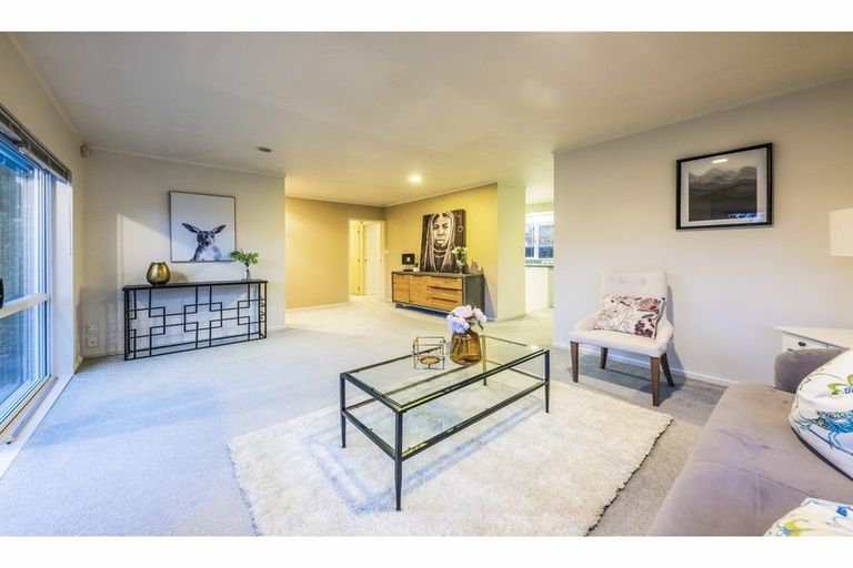 Photo of property in 1/23 Opaheke Road, Papakura, 2110