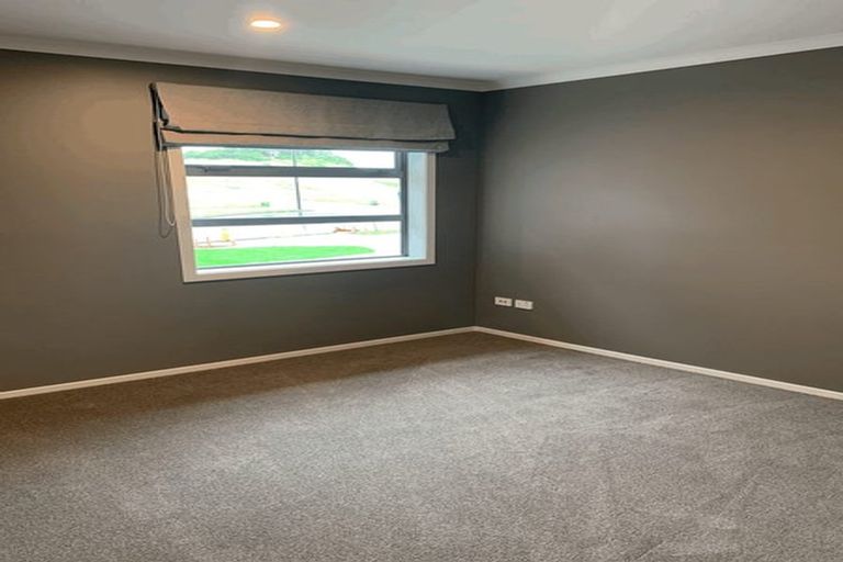 Photo of property in 4 Edenmore Terrace, Fitzherbert, Palmerston North, 4410