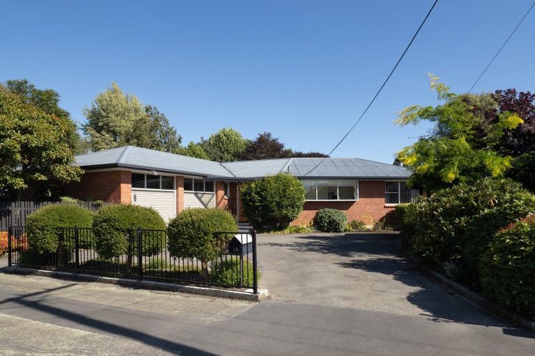 Photo of property in 52 Mcmurdo Street, Tinwald, Ashburton, 7700
