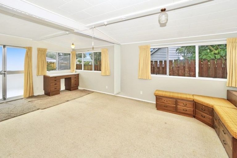 Photo of property in 9 Seddon Street, Te Puke, 3119