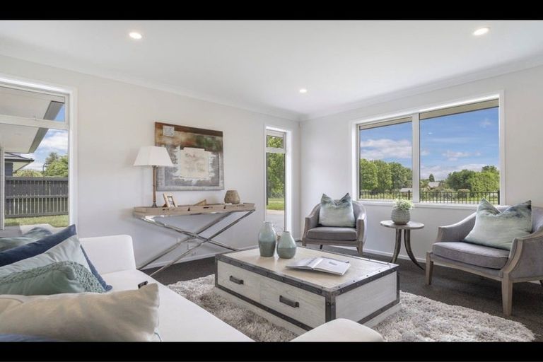 Photo of property in 72 Western Avenue, Omokoroa, 3114