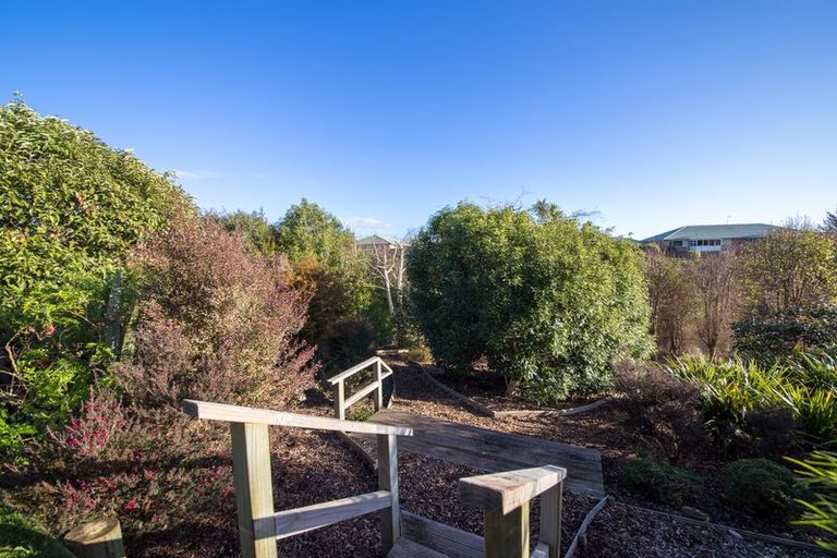 Photo of property in 158 Ruapehu Drive, Fitzherbert, Palmerston North, 4410