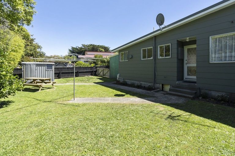 Photo of property in 17a Sunshine Avenue, Paraparaumu, 5032