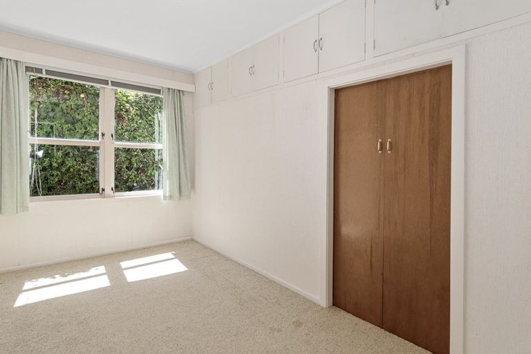 Photo of property in 52 Omokoroa Road, Omokoroa, 3114