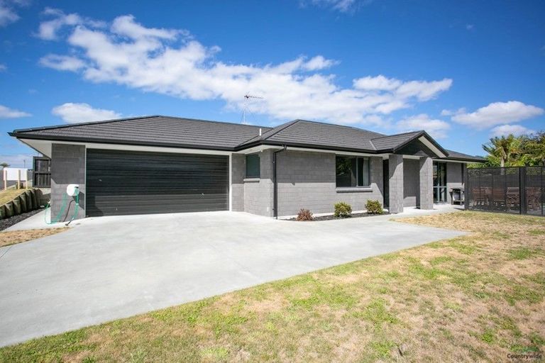 Photo of property in 24 Cambridge Street, Putaruru, 3411